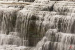 letchworth-waterfall-closeup